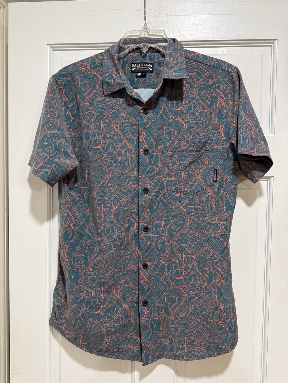 Brixton Teal Short-Sleeve Button-Down Shirt with snake Print small